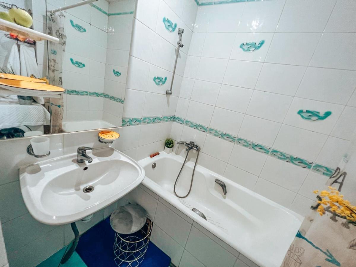 Apartments Rentals Ukraine On Kreshchatik Kiev Exterior foto