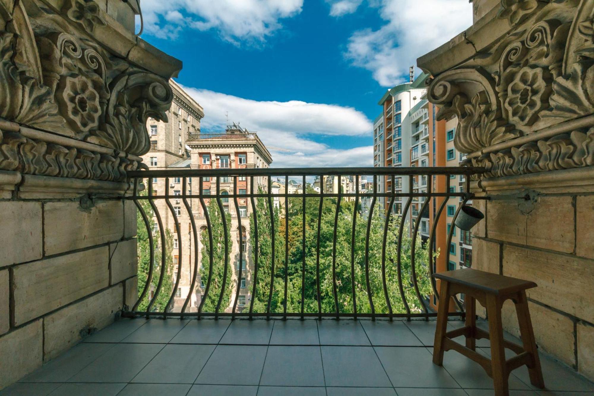 Apartments Rentals Ukraine On Kreshchatik Kiev Exterior foto