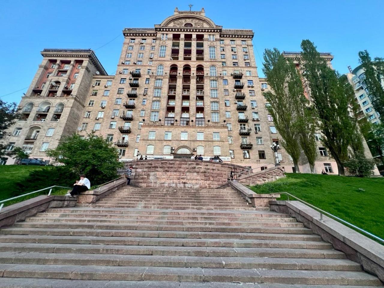Apartments Rentals Ukraine On Kreshchatik Kiev Exterior foto