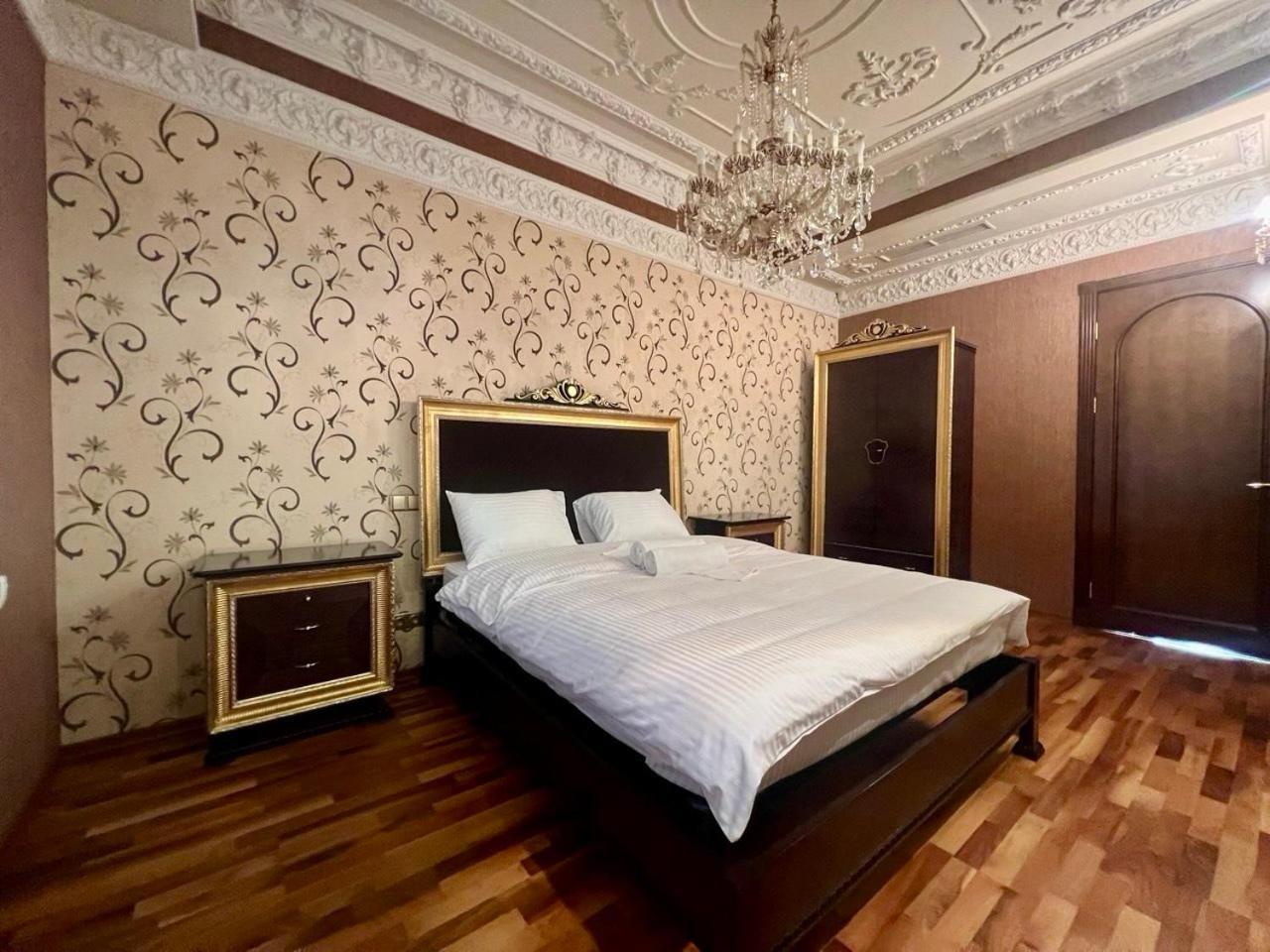 Apartments Rentals Ukraine On Kreshchatik Kiev Exterior foto