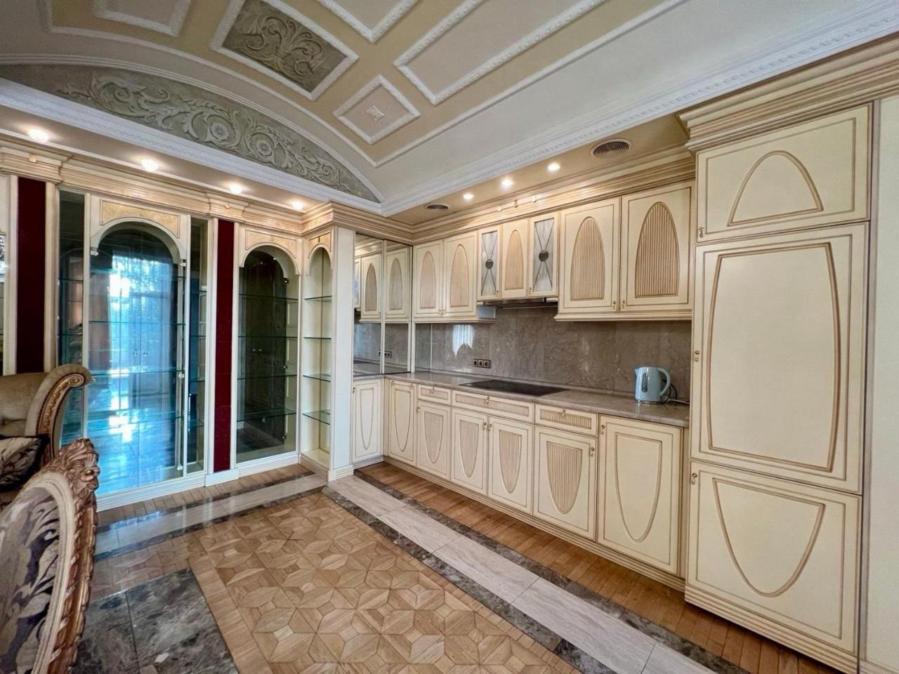 Apartments Rentals Ukraine On Kreshchatik Kiev Exterior foto